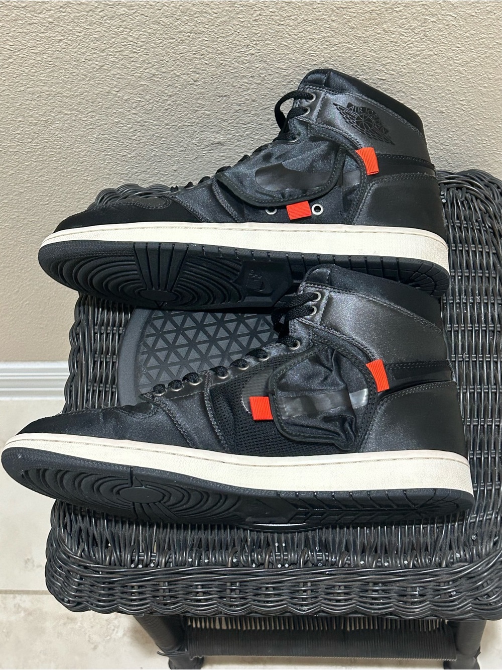 Size 11 Jordan 1 Retro High OG SP Utility Stash DN4336-001 - Picture 7 of 8